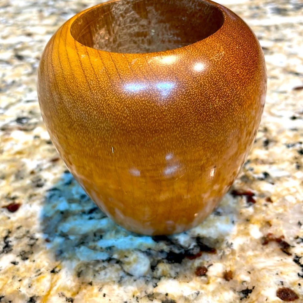 Small Myrtle wood planter/vase/pencil holder